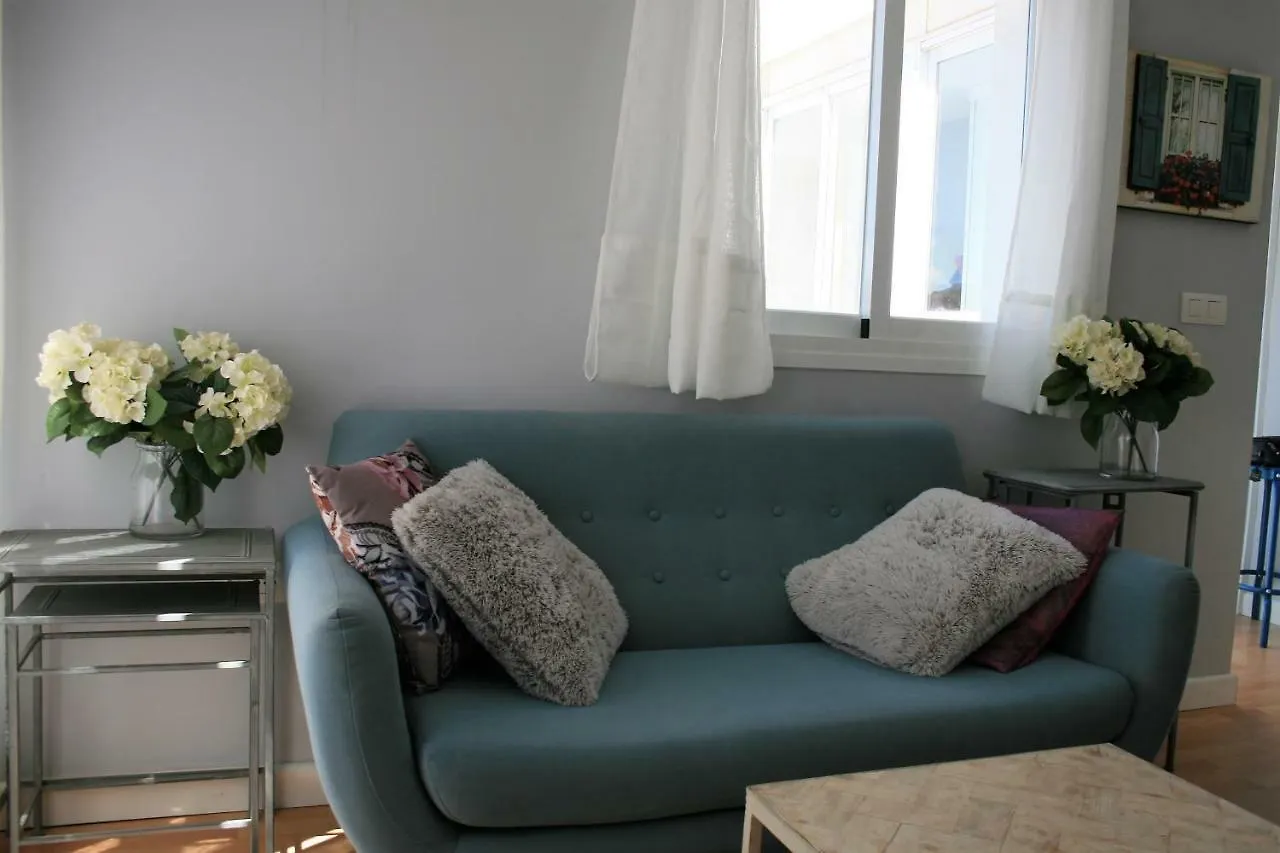 Atico con gran Terraza Apartamento La Zubia